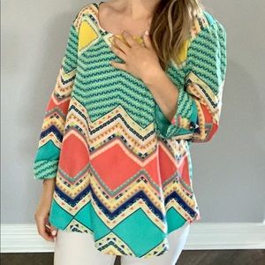 Colorful 3/4 Sleeve Loose Fit Top